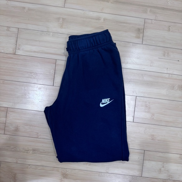 NIKE SWEATPANTS - Picture 3 of 7